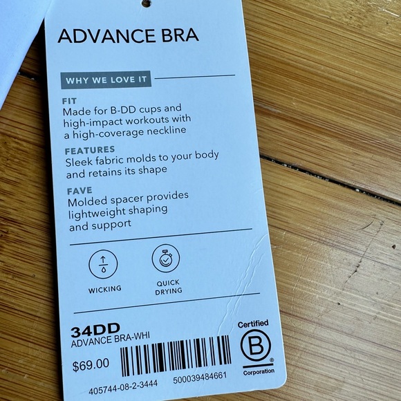NWT Athleta Advance High Impact White Sports Bra Size 34DD - Picture 3 of 3